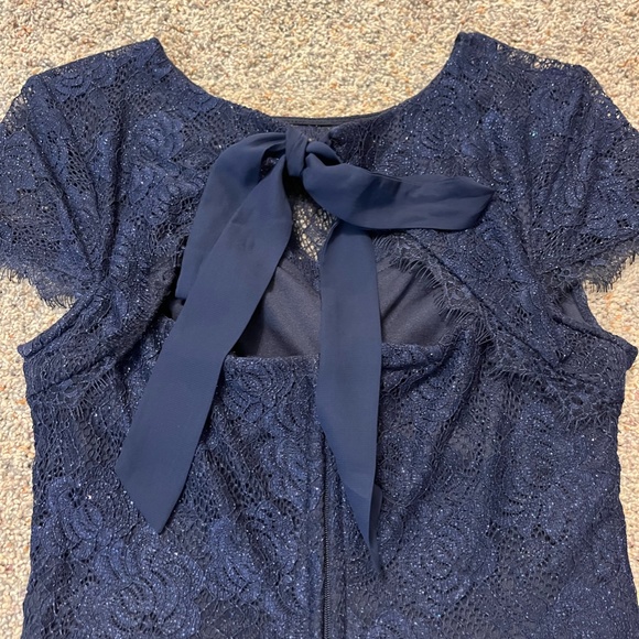 Speechless Sparkly Short Formal Dress - Picture 4 of 6